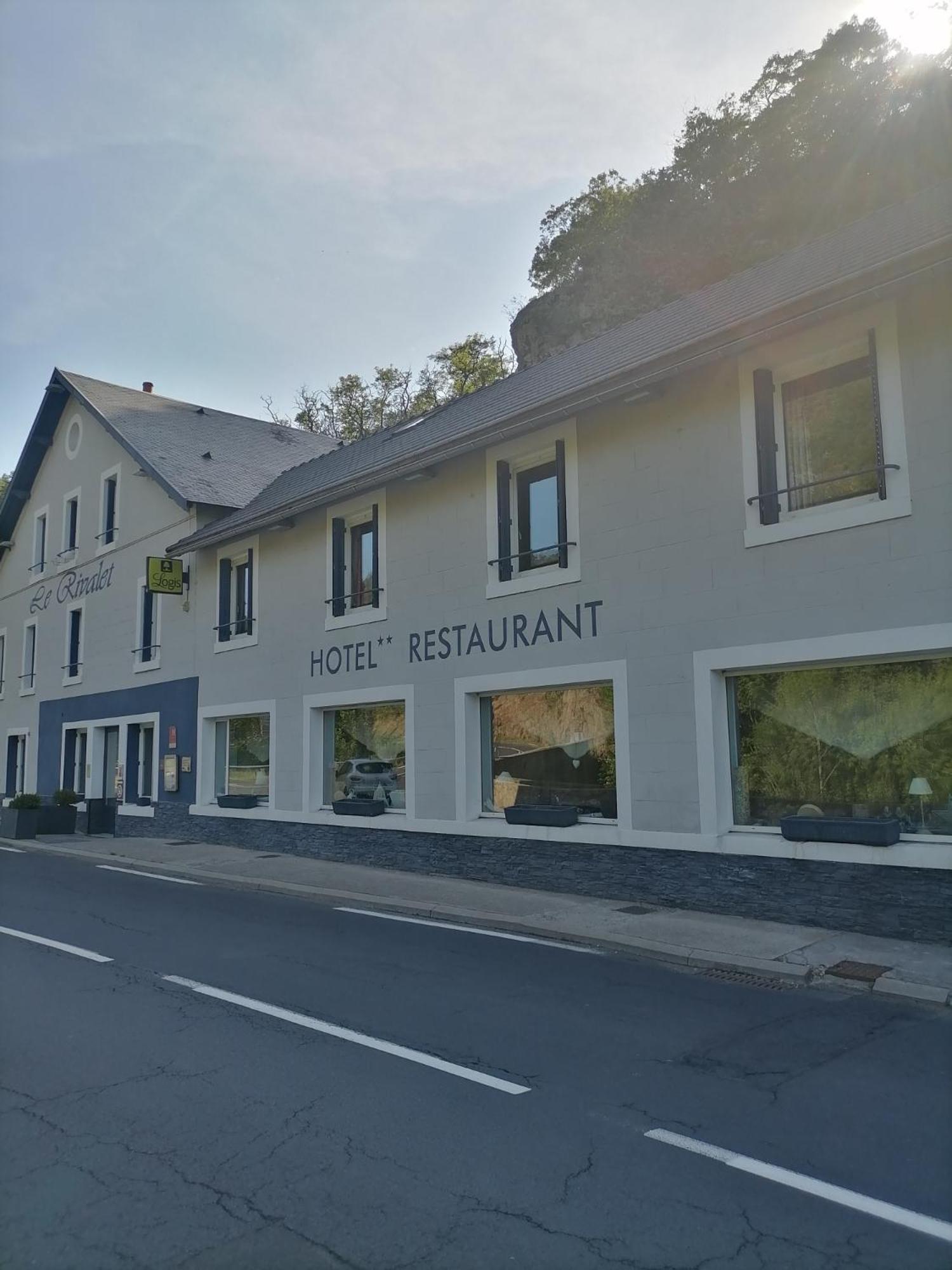 Hotel Le Rivalet Montaigut-le-Blanc  Esterno foto